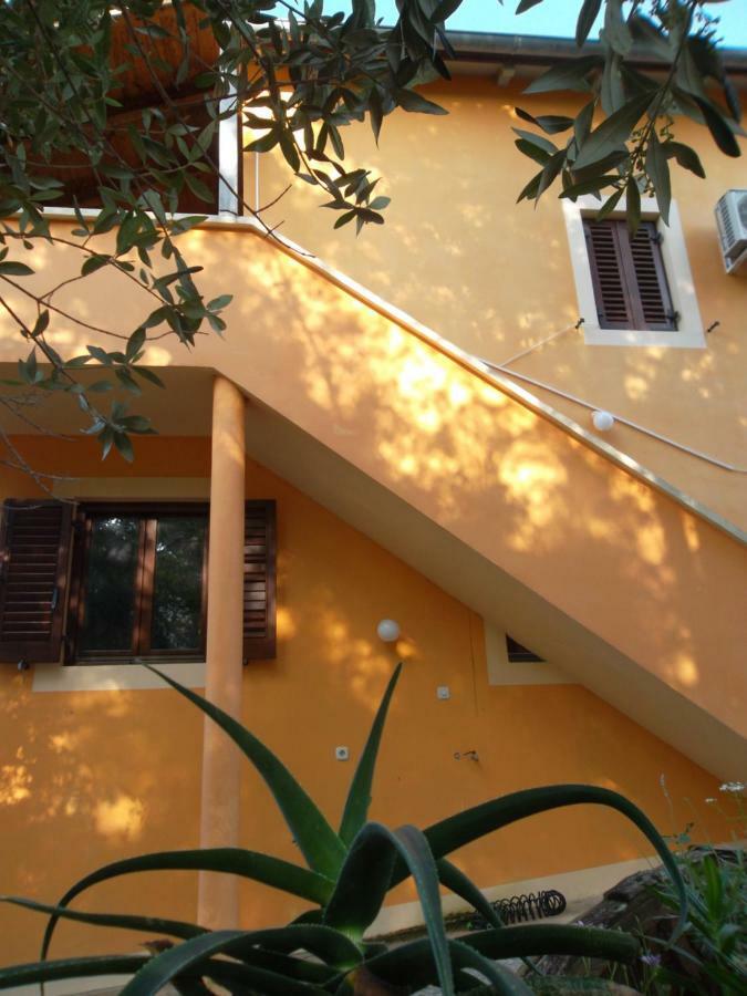 Hodak Apartment Nerezine Exteriör bild